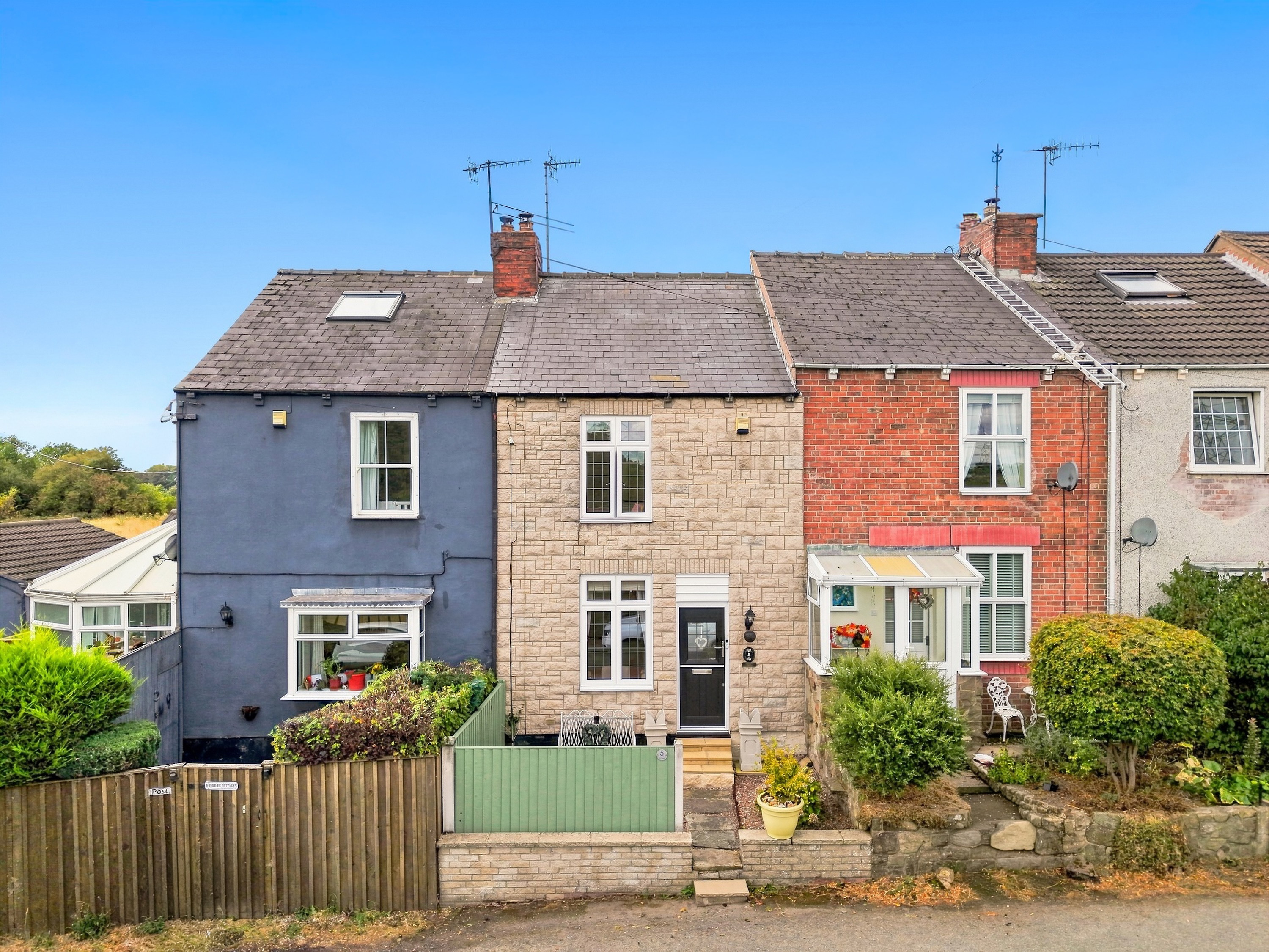 Jubilee Cottages, Dark Lane, Calow, S44