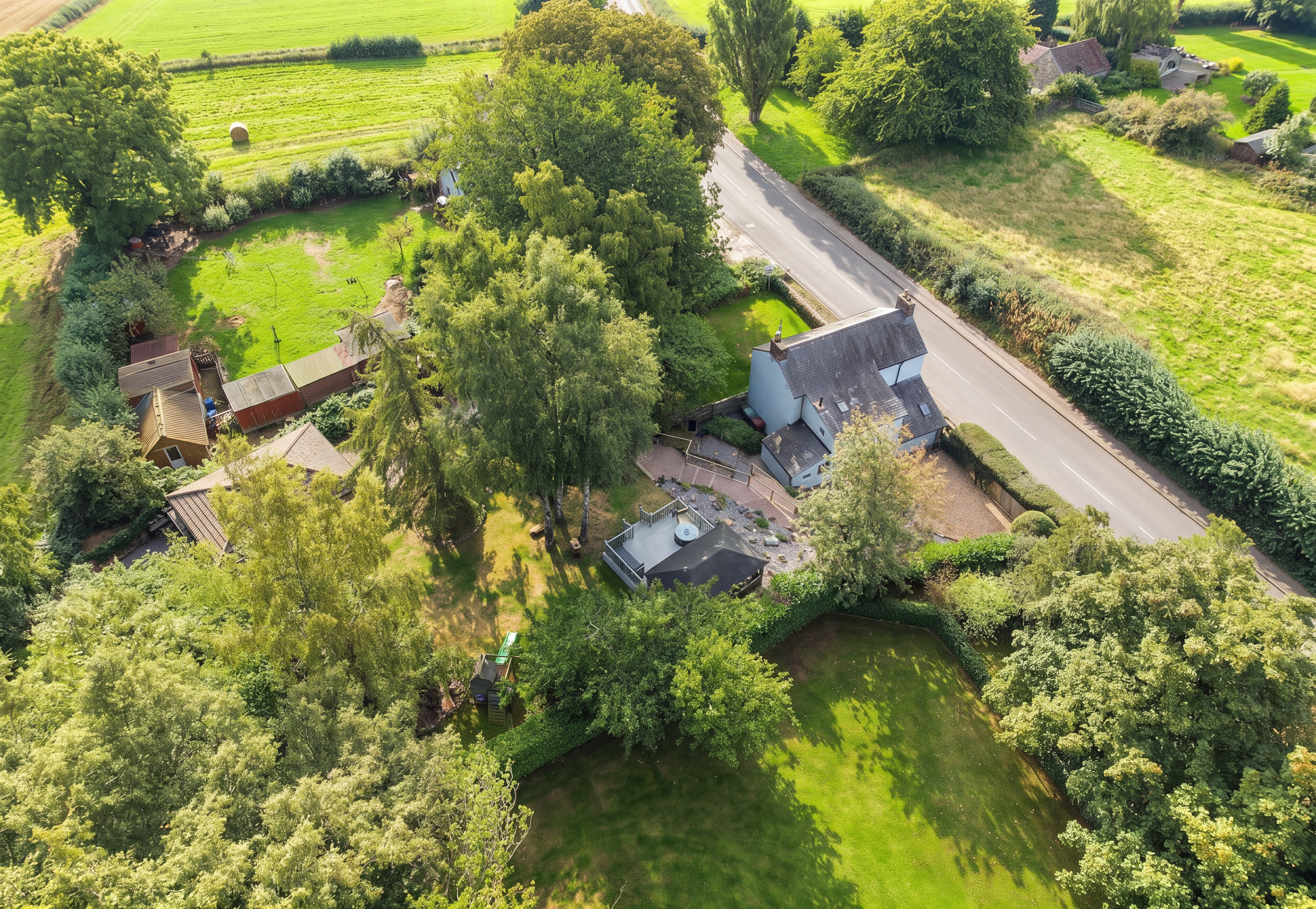 Sunnybank Cottage, Main Road, Marsh Lane, S21, photo 72