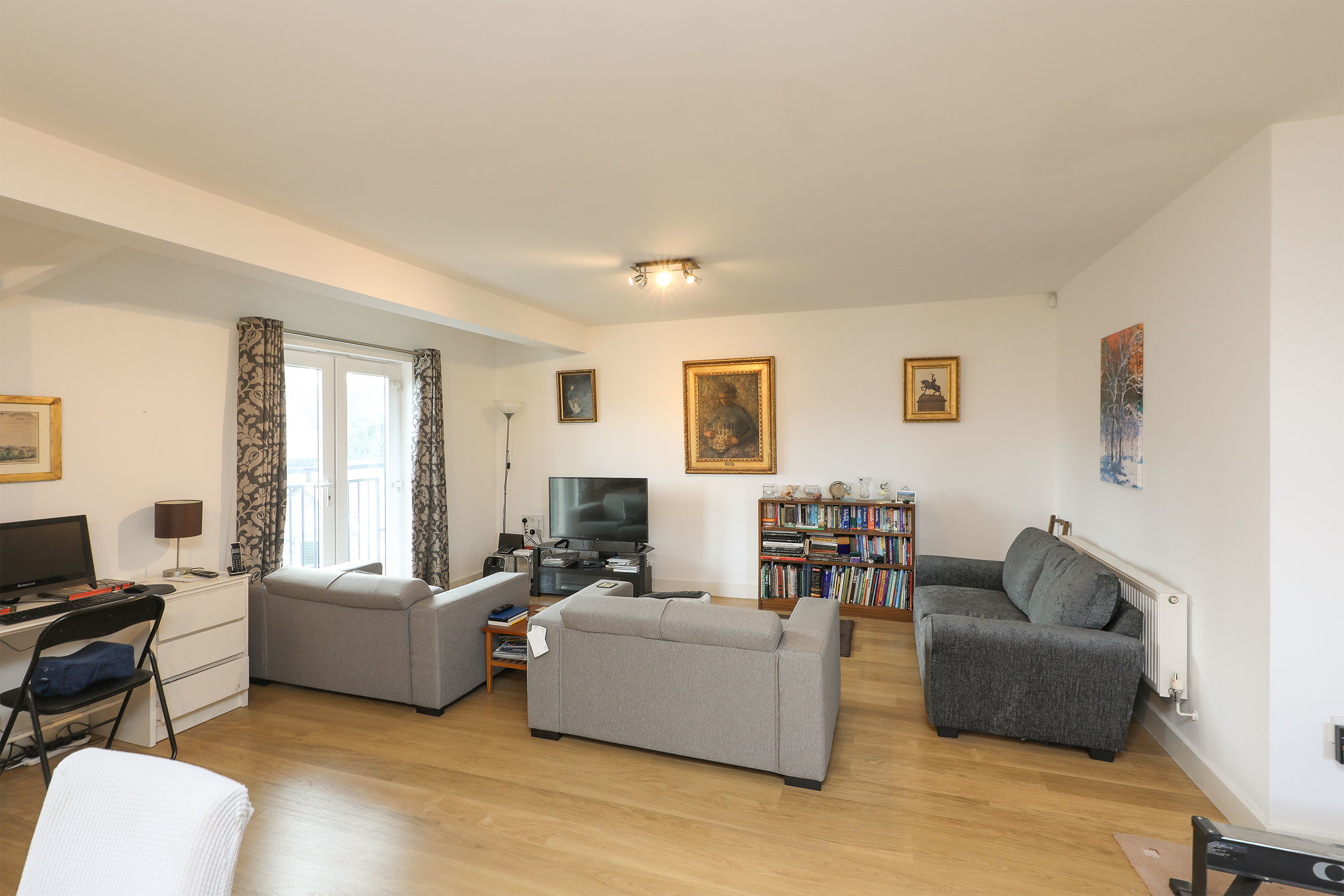 Tarascon, Kenwood Court, Sheffield, S7, photo 10