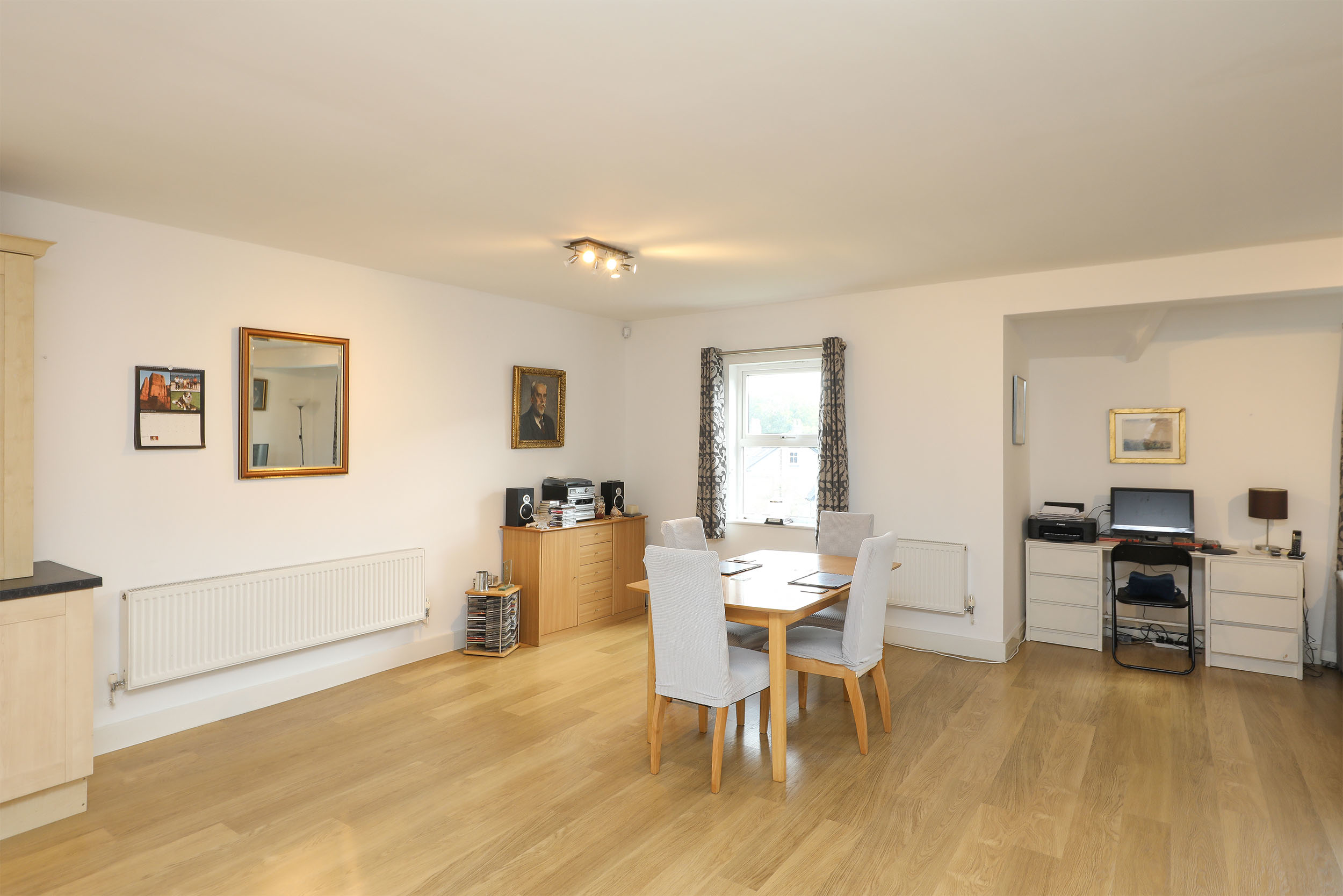 Tarascon, Kenwood Court, Sheffield, S7, photo 11