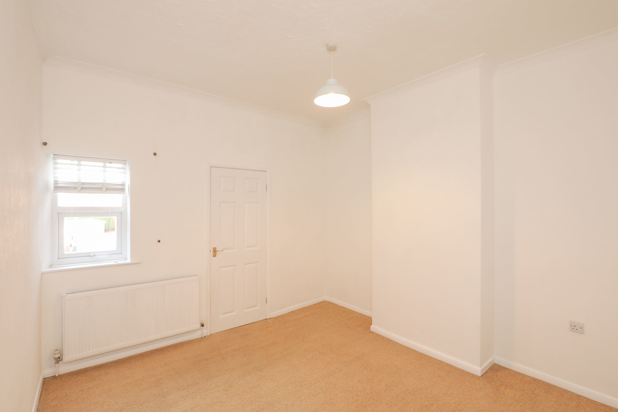 bedroom2 2