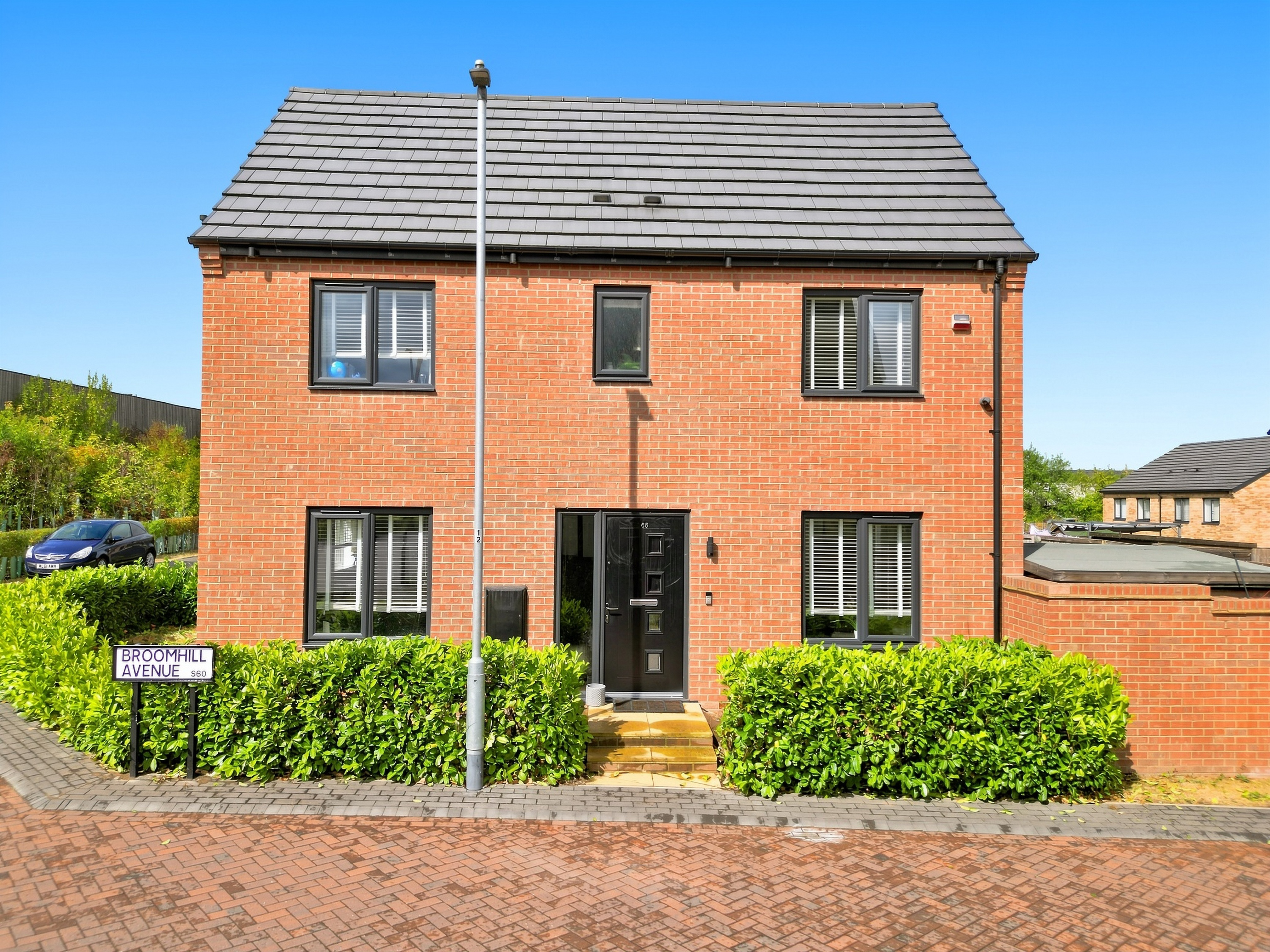 Broomhill Avenue, Waverley, S60