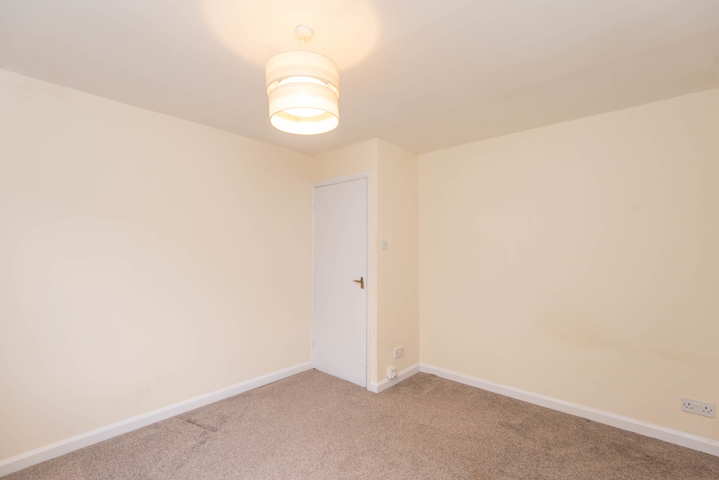 Alford Close, Chesterfield, S40, photo 8