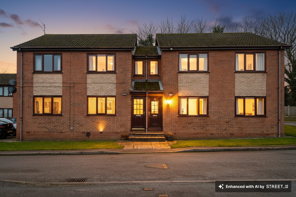 Alford Close