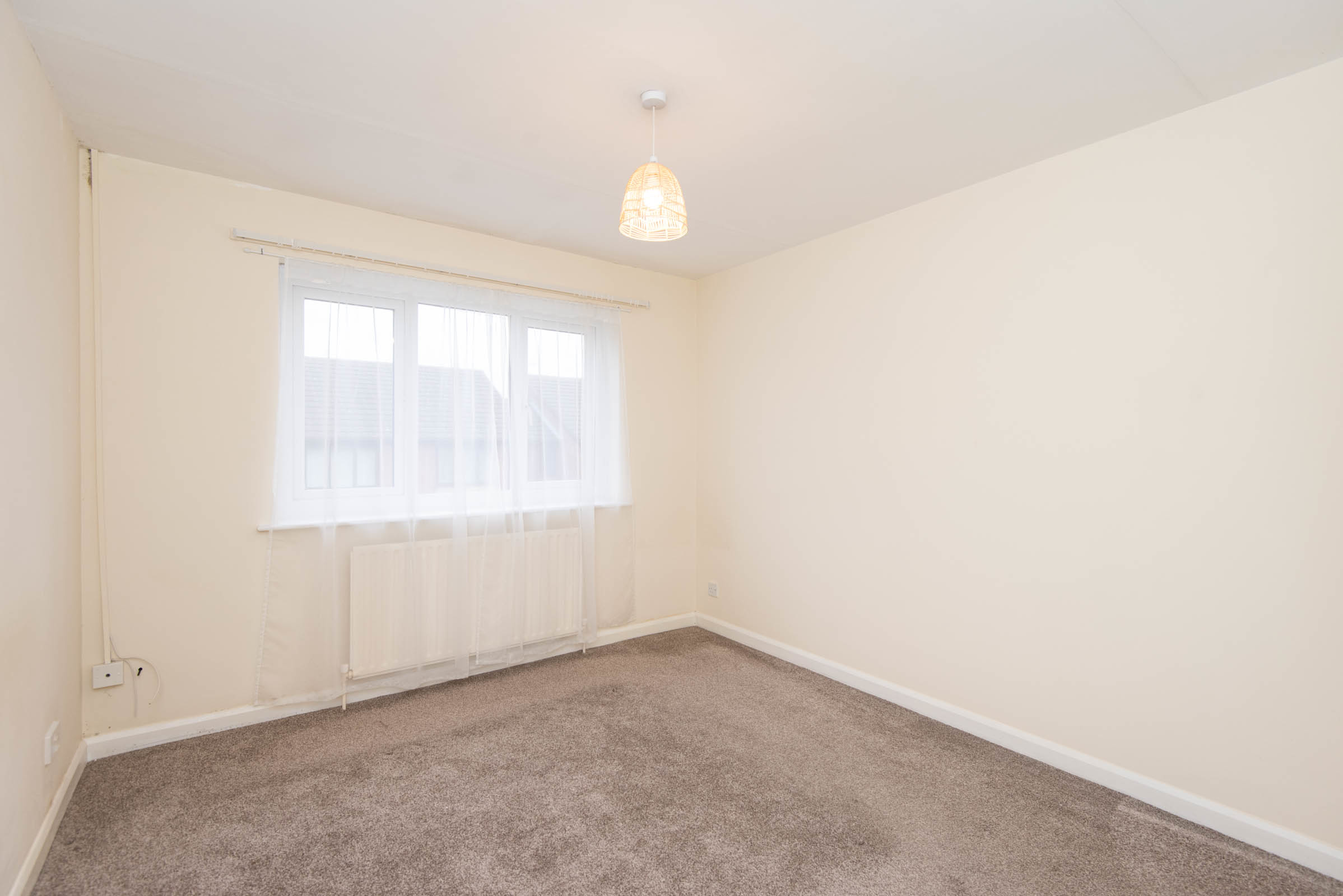 Alford Close, Chesterfield, S40, photo 6