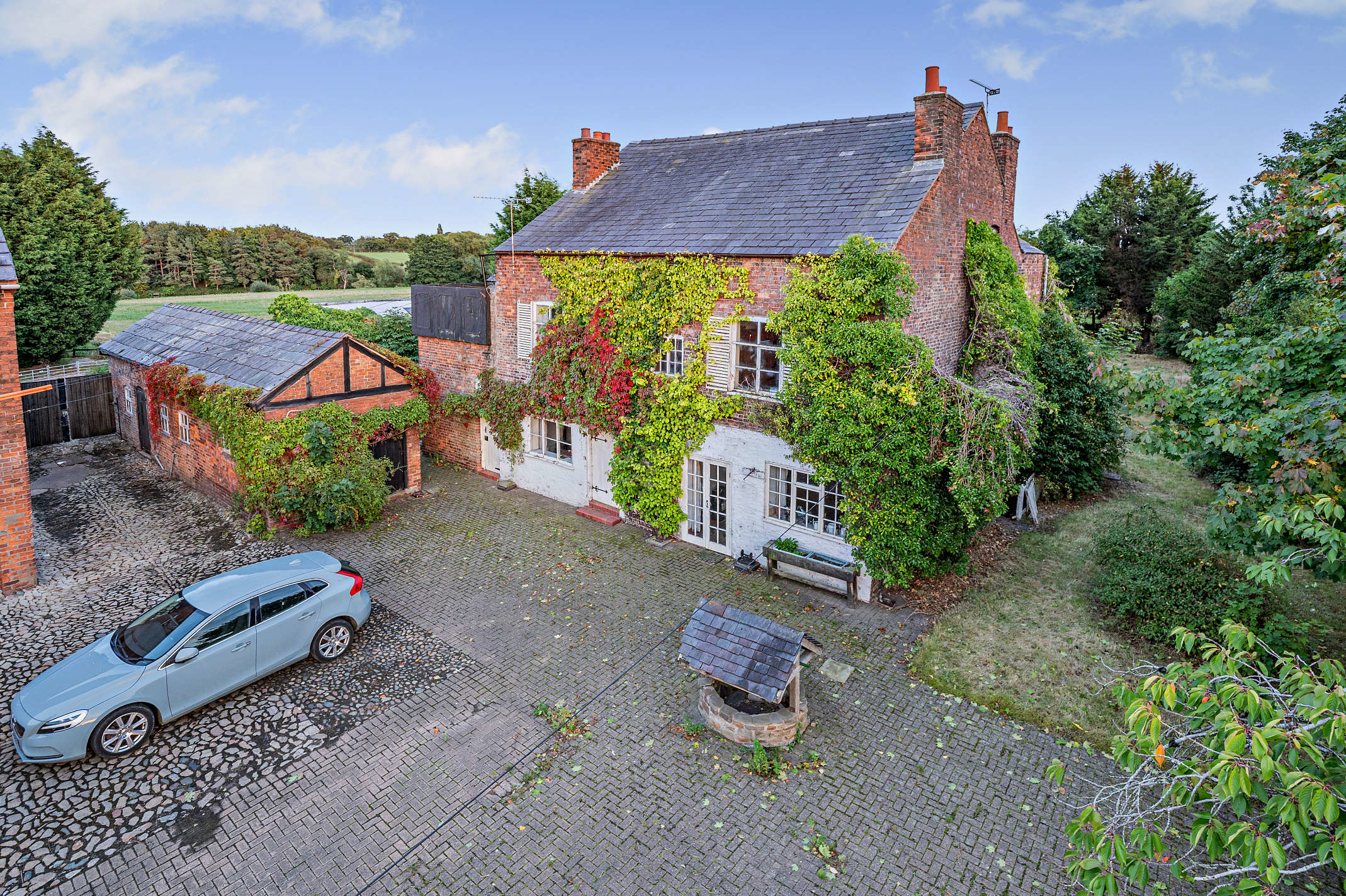 Fields Farm Farmhouse, Dragons Lane, Moston, Sandbach, CW11 3QH