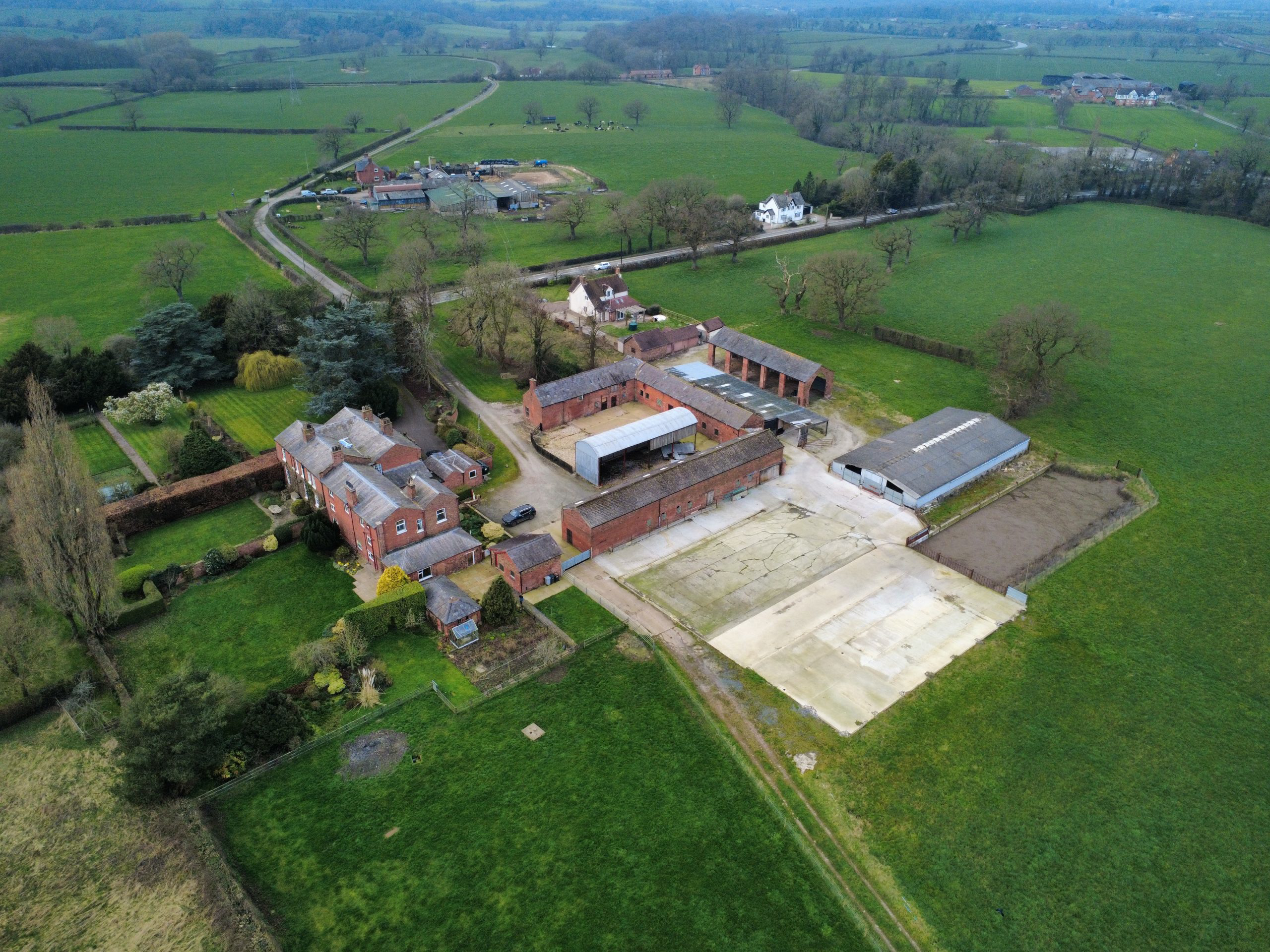 * Best & Final Offers Now Invited * Newfield Hall Farm, Nantwich Road, Minshull Vernon, Cheshire, CW10 0LR