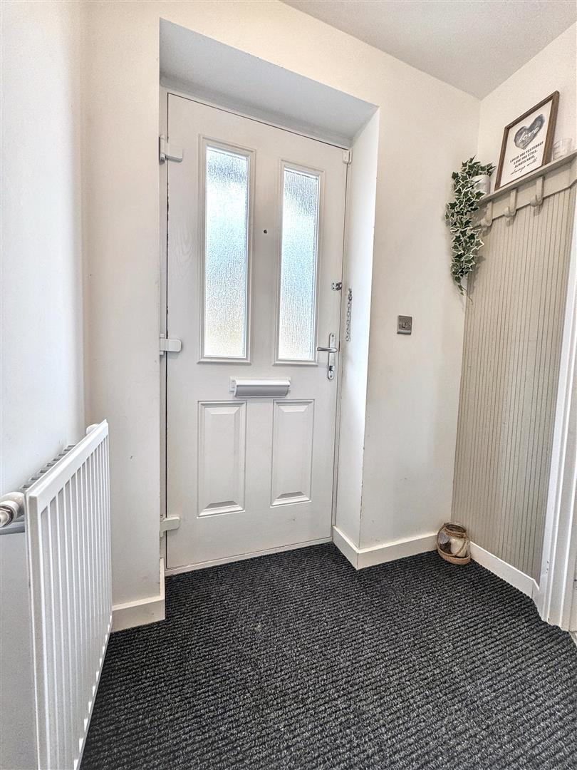 Buckworth Road, Oakworth, Keighley, BD22 7FL, photo 5