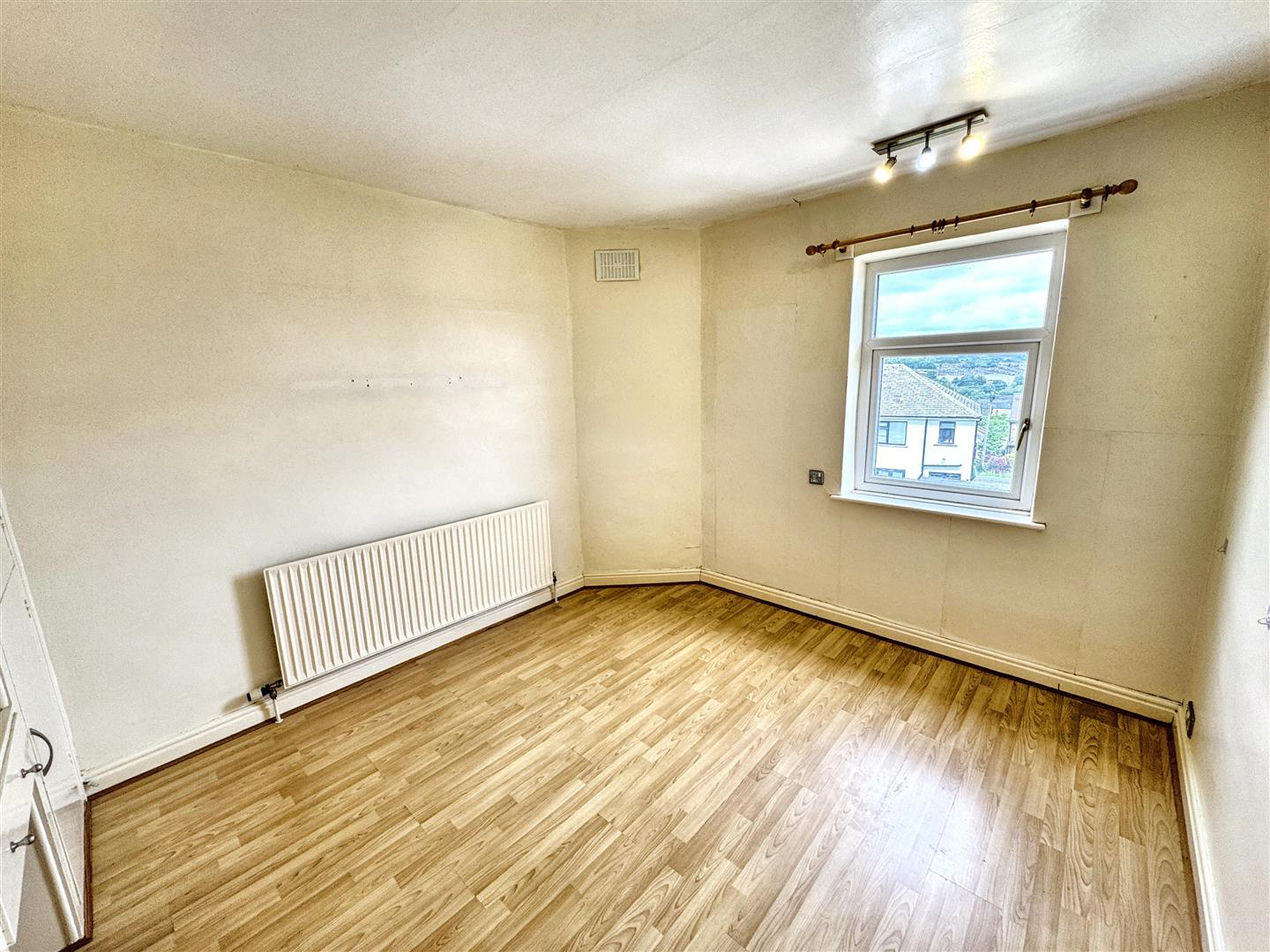 Sunnyhill Avenue, Keighley, BD21 1RX, photo 4