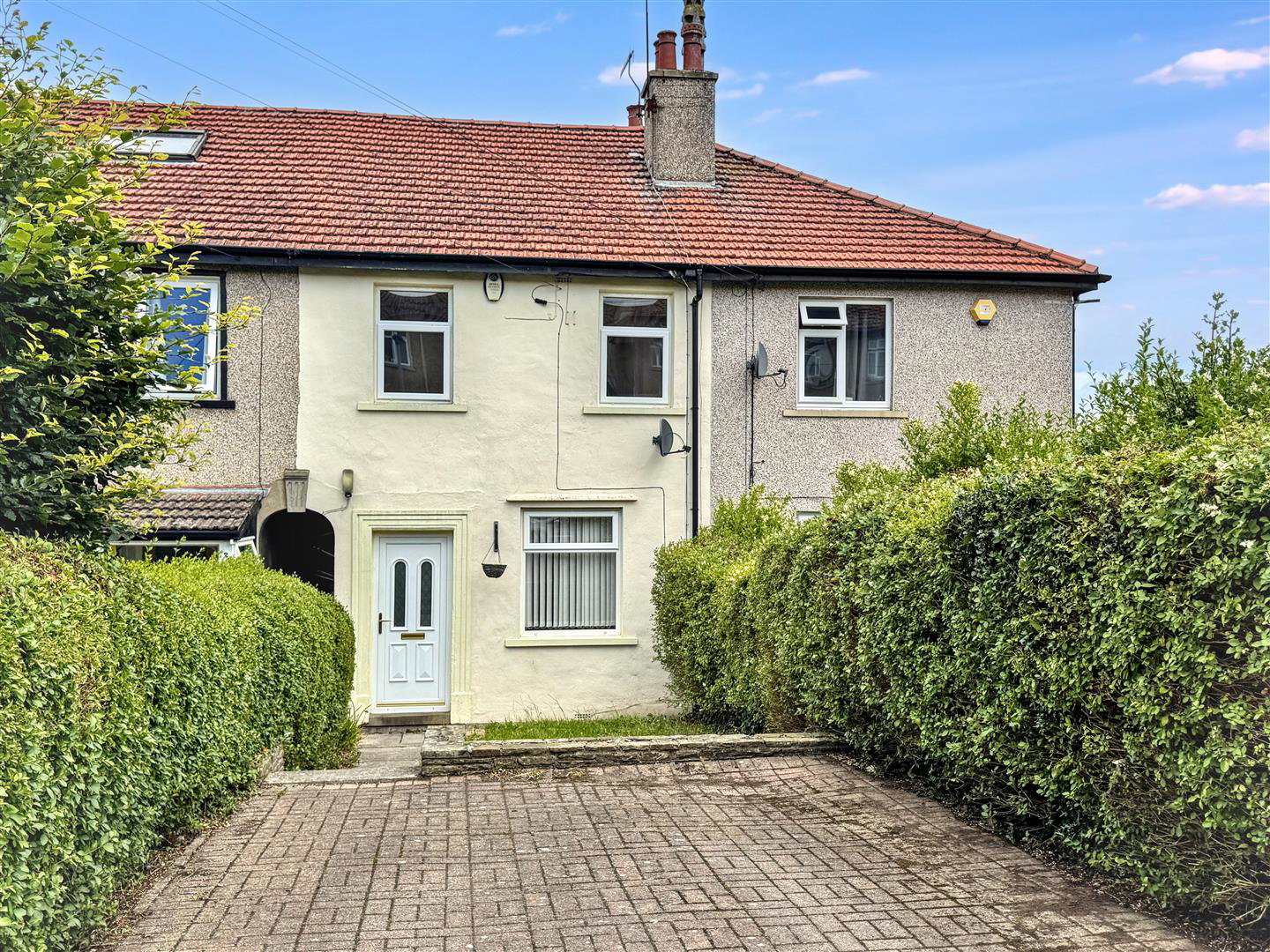 Sunnyhill Avenue