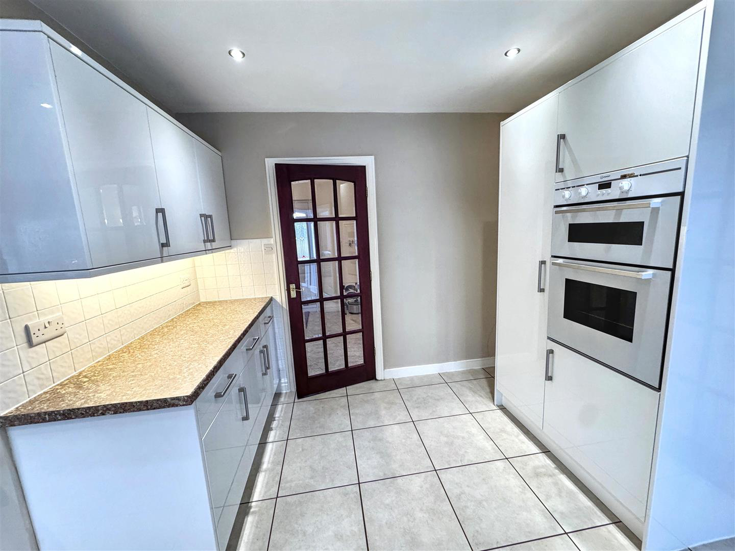 Birchlands Avenue, Wilsden, Bradford, BD15 0HB, photo 8