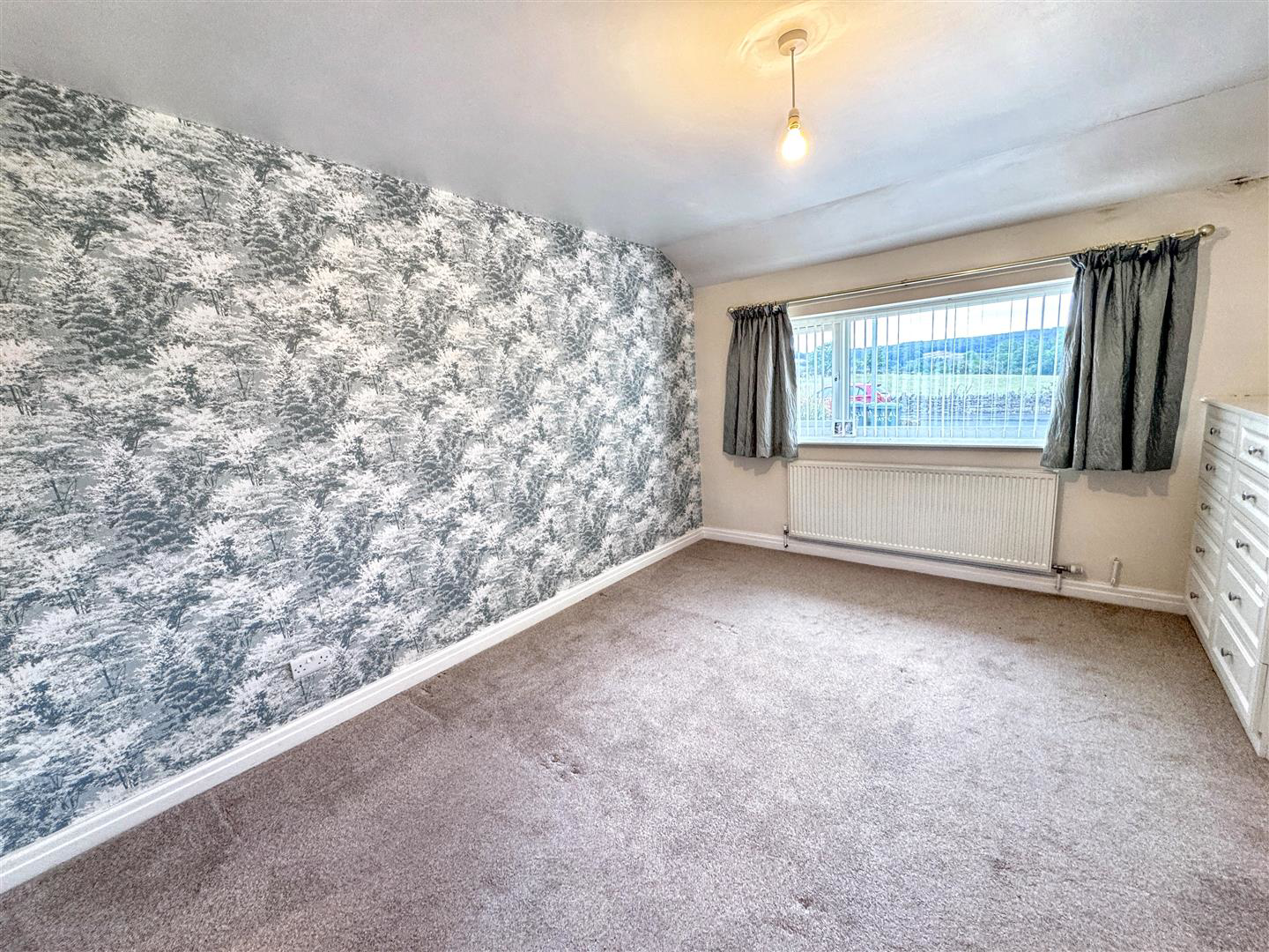 Birchlands Avenue, Wilsden, Bradford, BD15 0HB, photo 11
