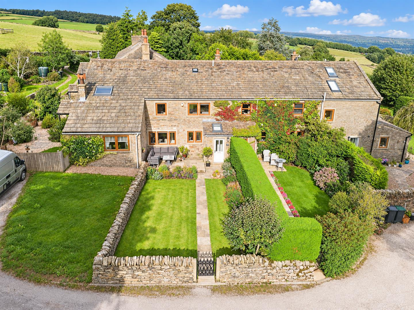 Todley Hall Road, Oakworth, Keighley, BD22 0QB