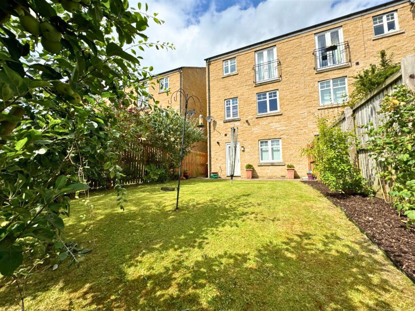 St. Martins Field, Otley, LS21 2FN, photo 13