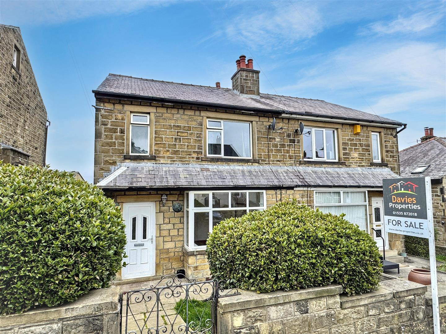 Oakbank Avenue, Exley Head, Keighley, BD22 7DY