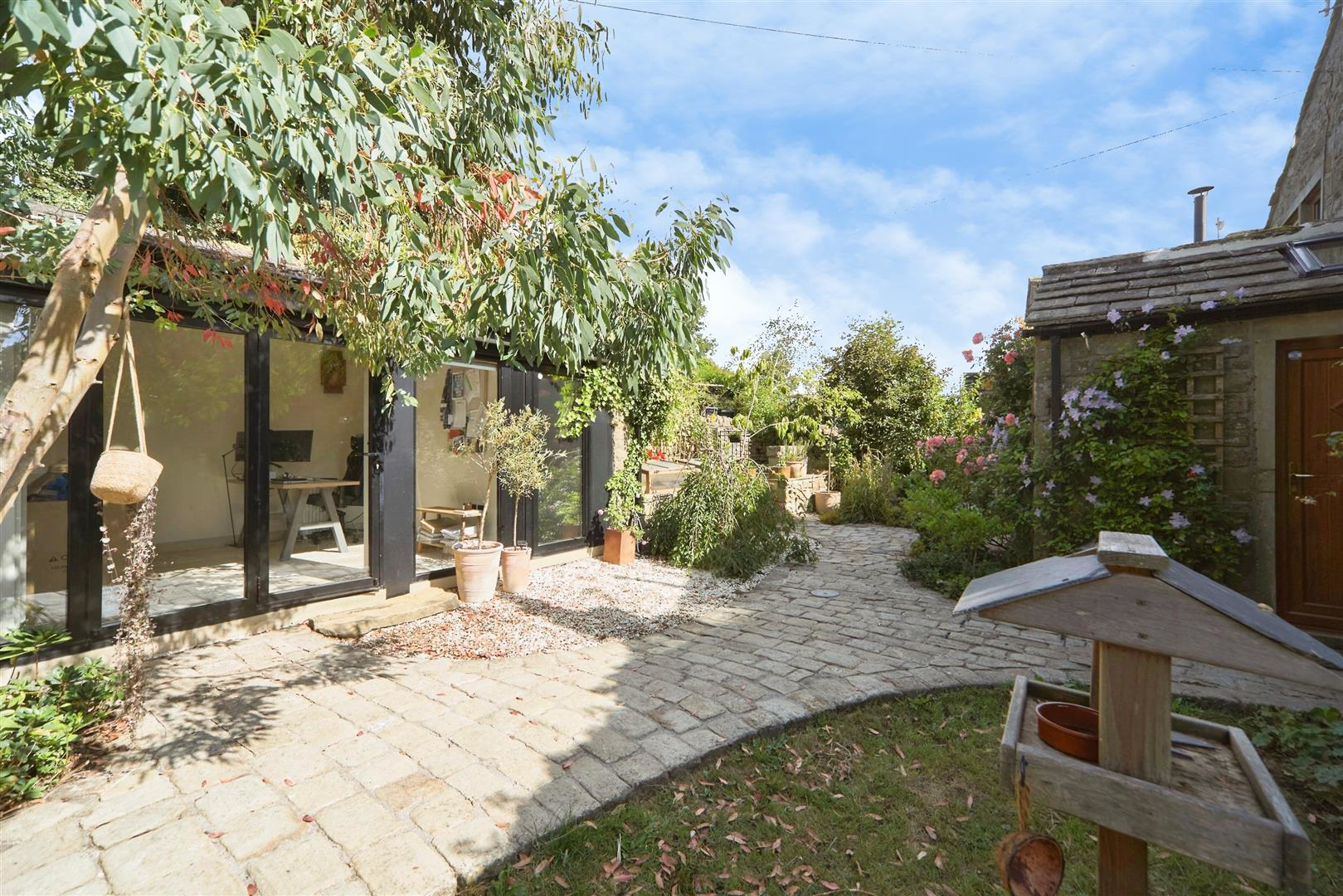 Todley Hall Road, Oakworth, Keighley, BD22 0QB, photo 25