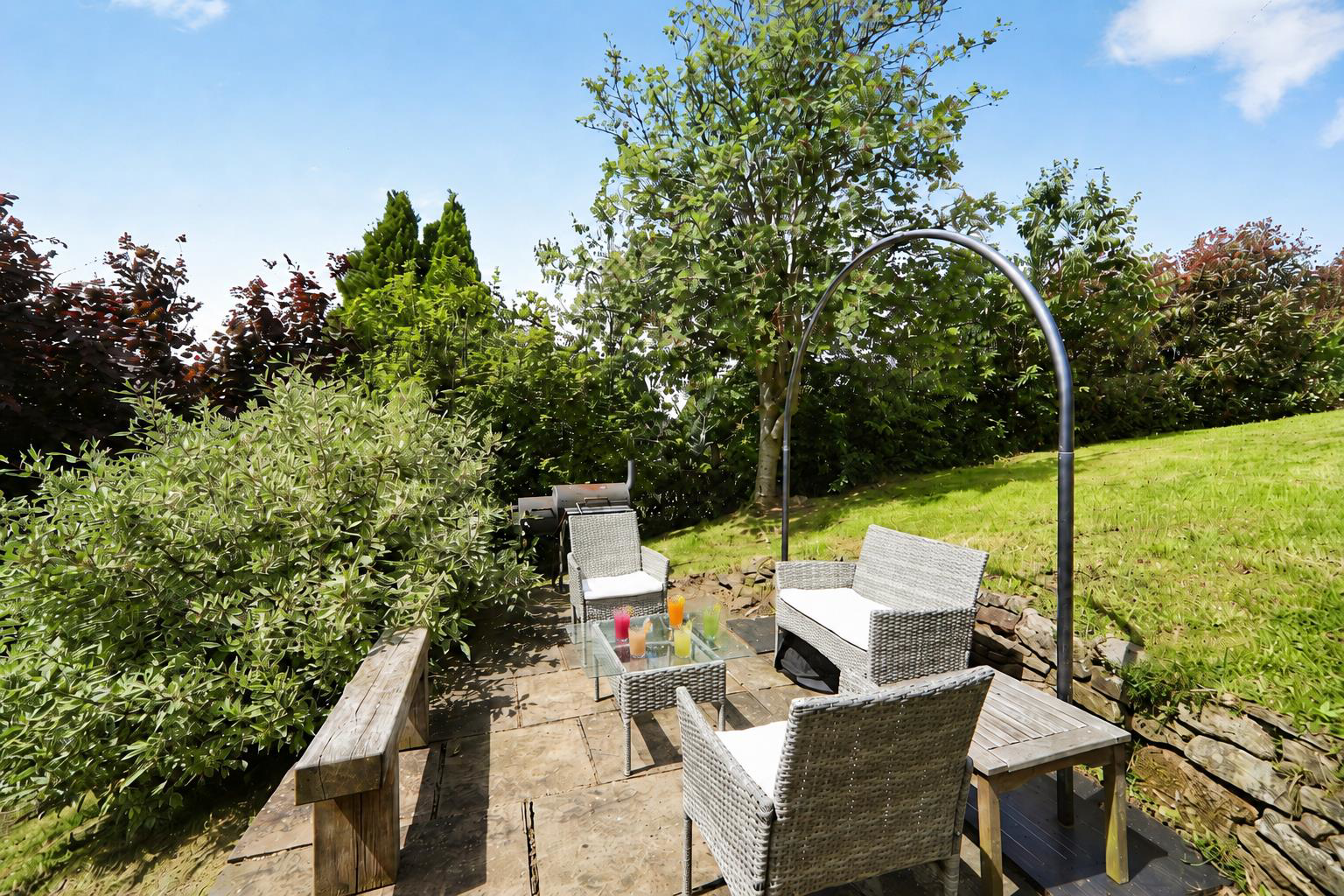 Low Fold, Long Lee Lane, Keighley, BD21 4RS, photo 15