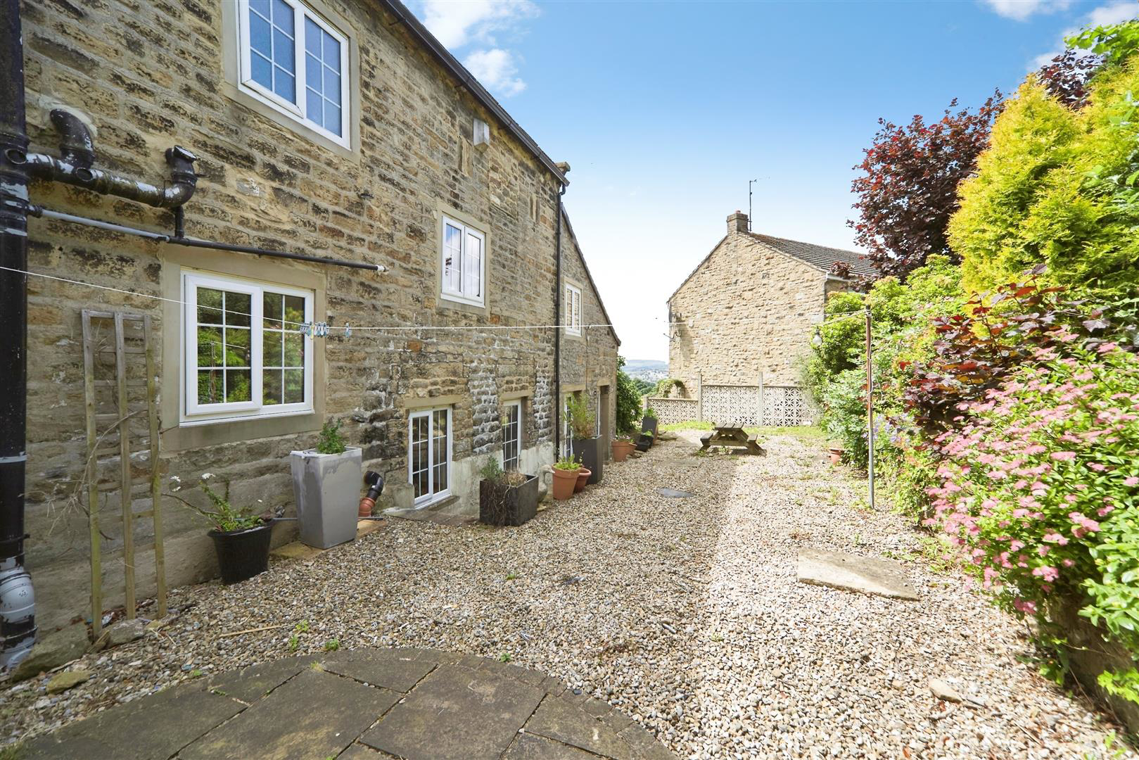 Low Fold, Long Lee Lane, Keighley, BD21 4RS, photo 16