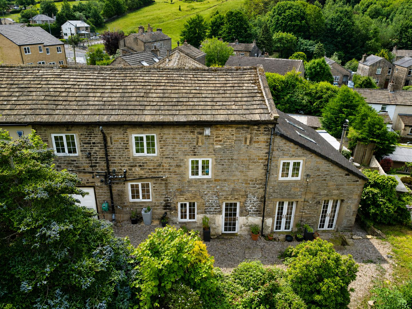 Low Fold, Long Lee Lane, Keighley, BD21 4RS