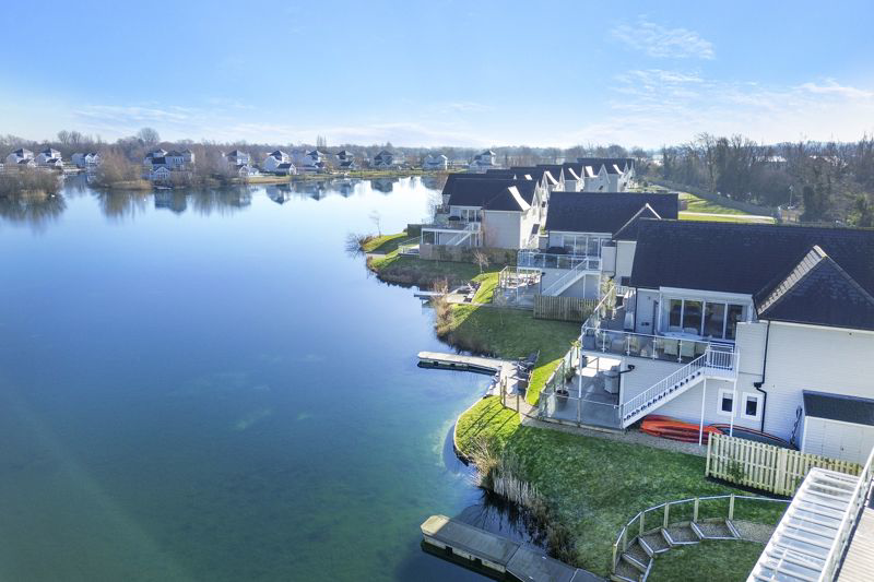 46 Summer Lake