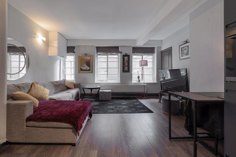 Gloucester Place, Marylebone, London, NW1 5AB