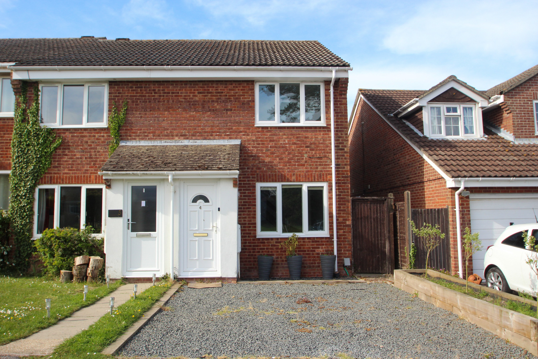 Fry Close, Hamble, SO31