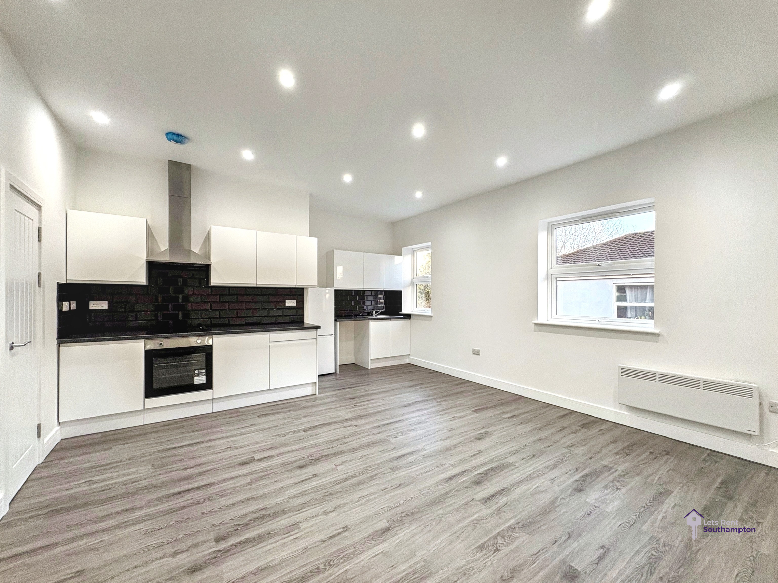 Shirley Road, SO15, photo 2