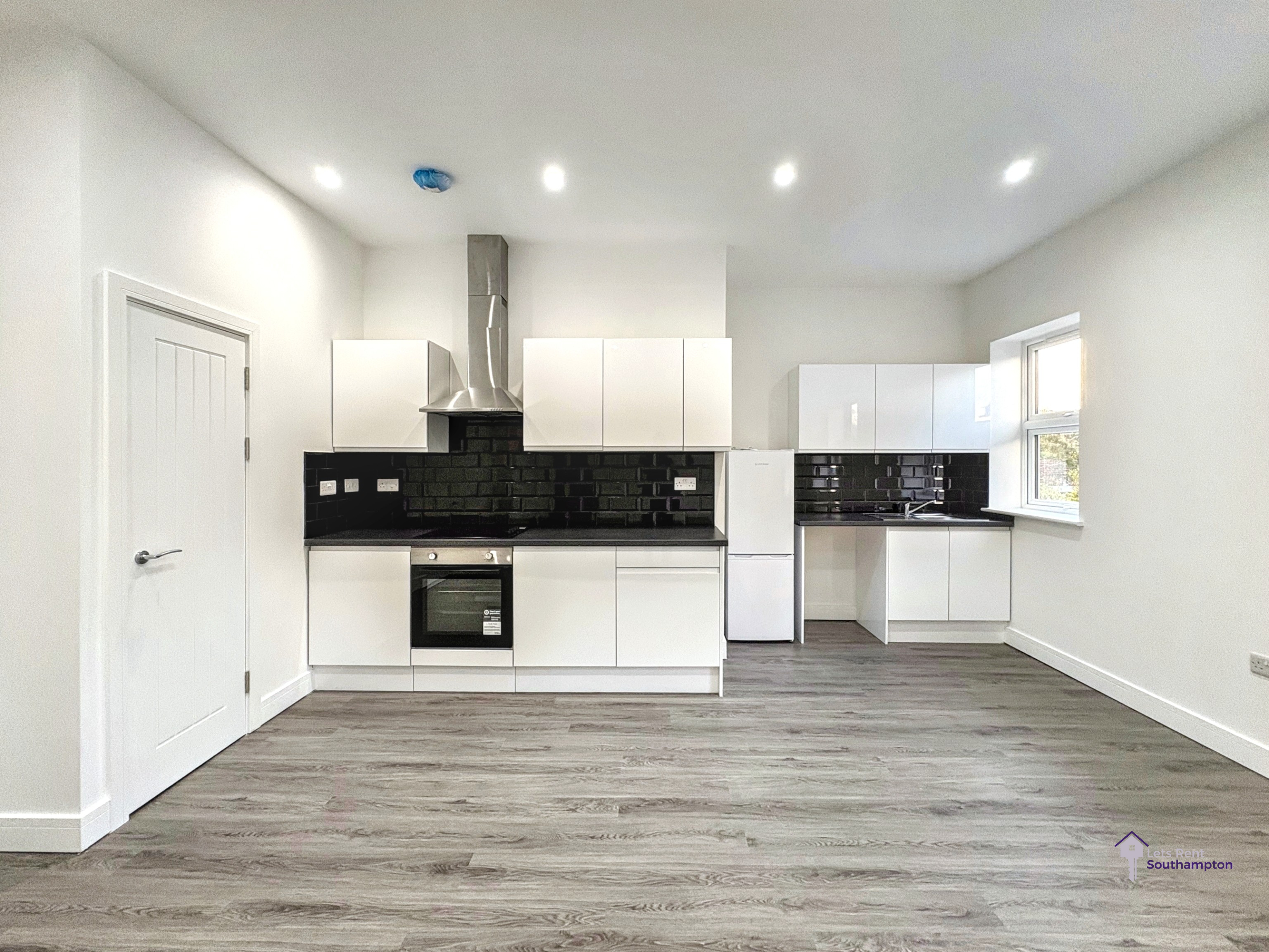 Shirley Road, SO15, photo 4