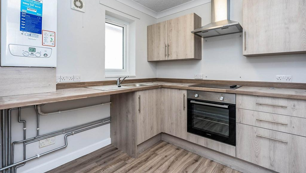Cobden Marine Court, Pettinger Gardens, SO17, photo 3