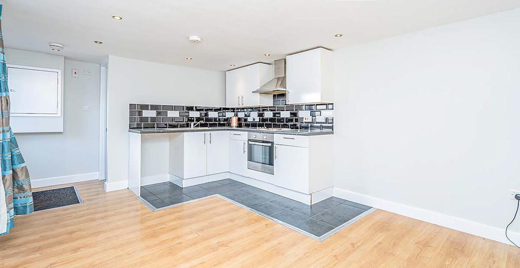 1 Aberdeen Road, SO17, photo 2
