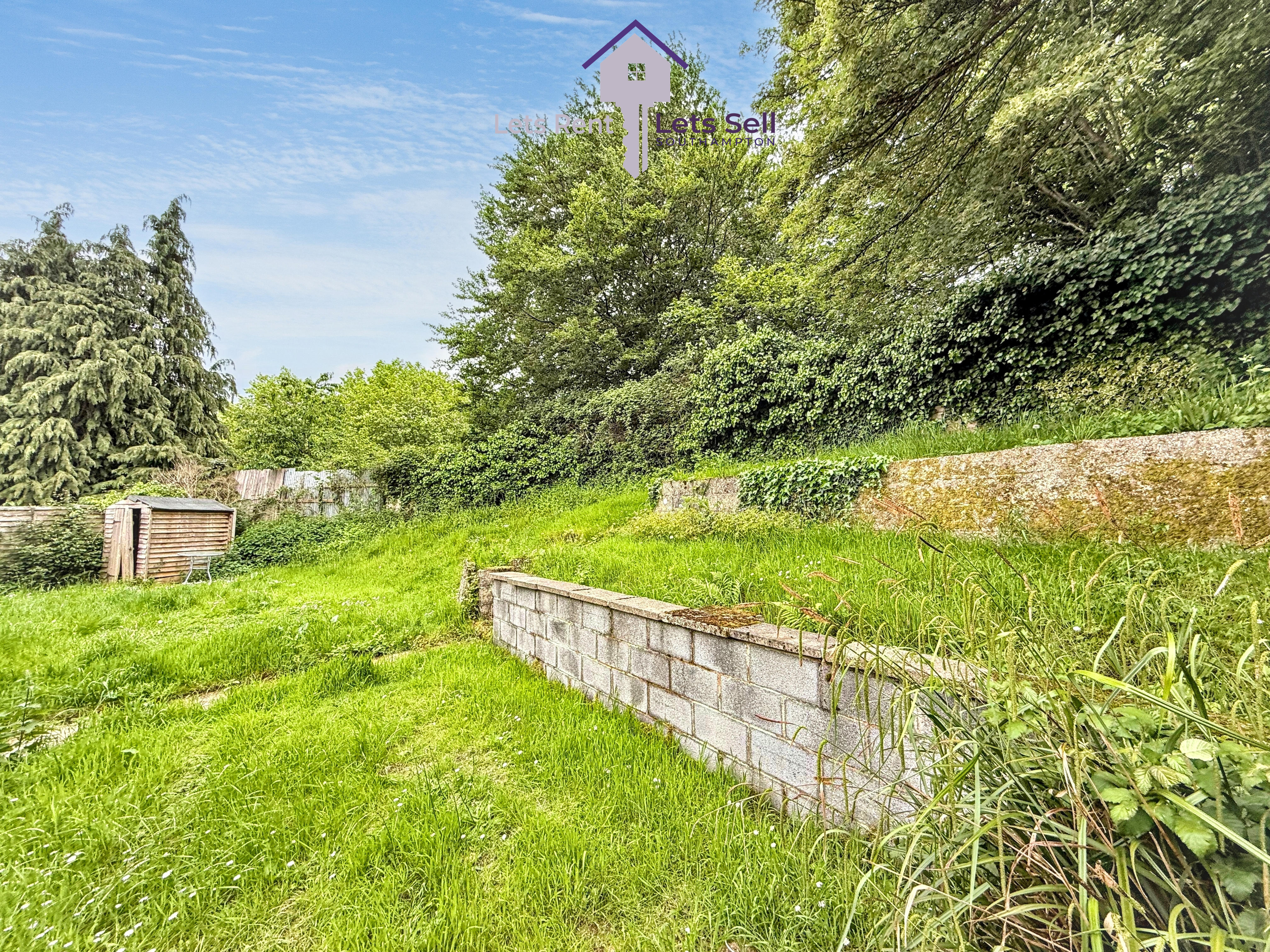 Onibury Road, SO18 2DD, photo 10