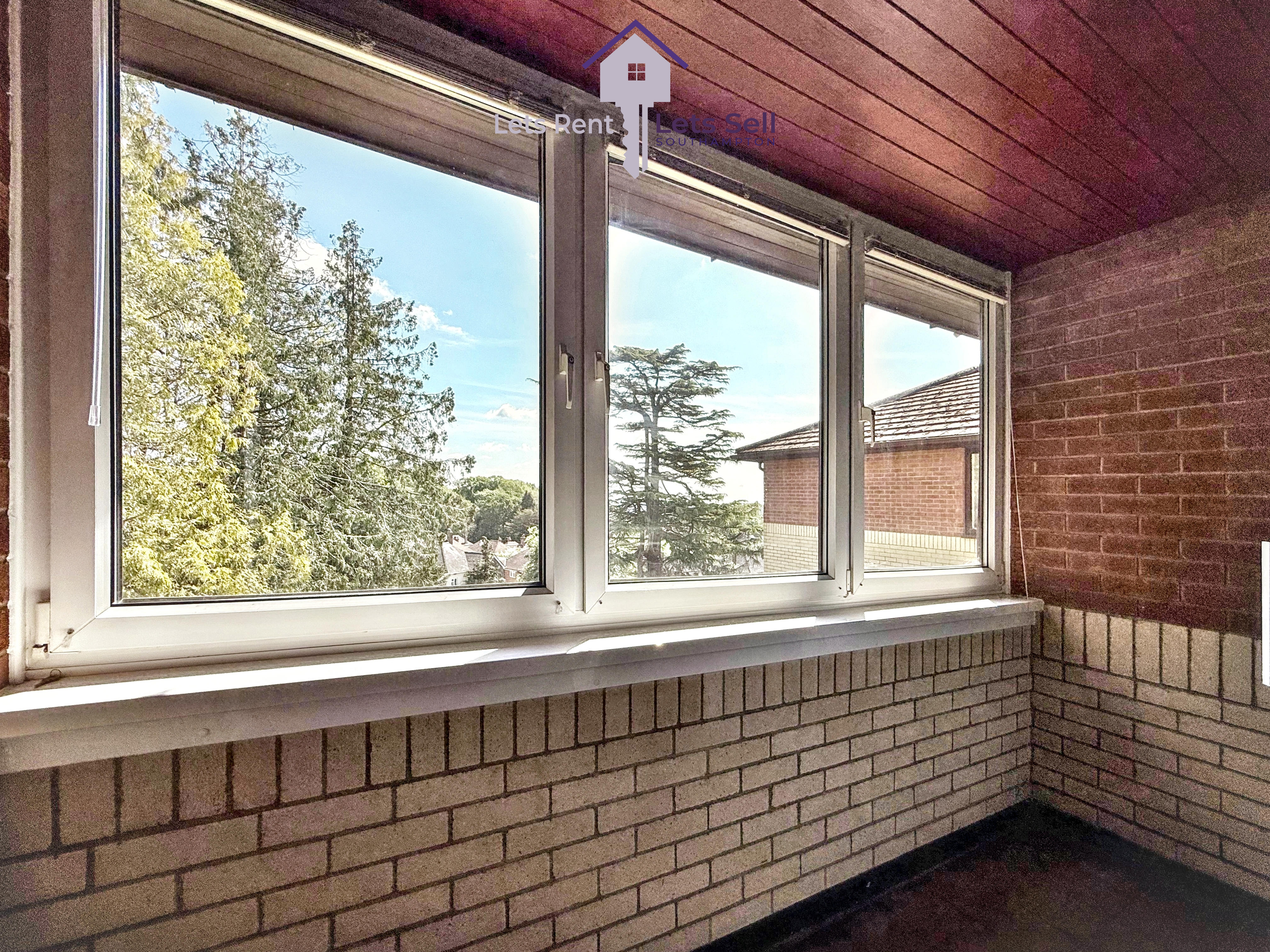 Fairlea Grange, Denbigh Gardens, photo 5
