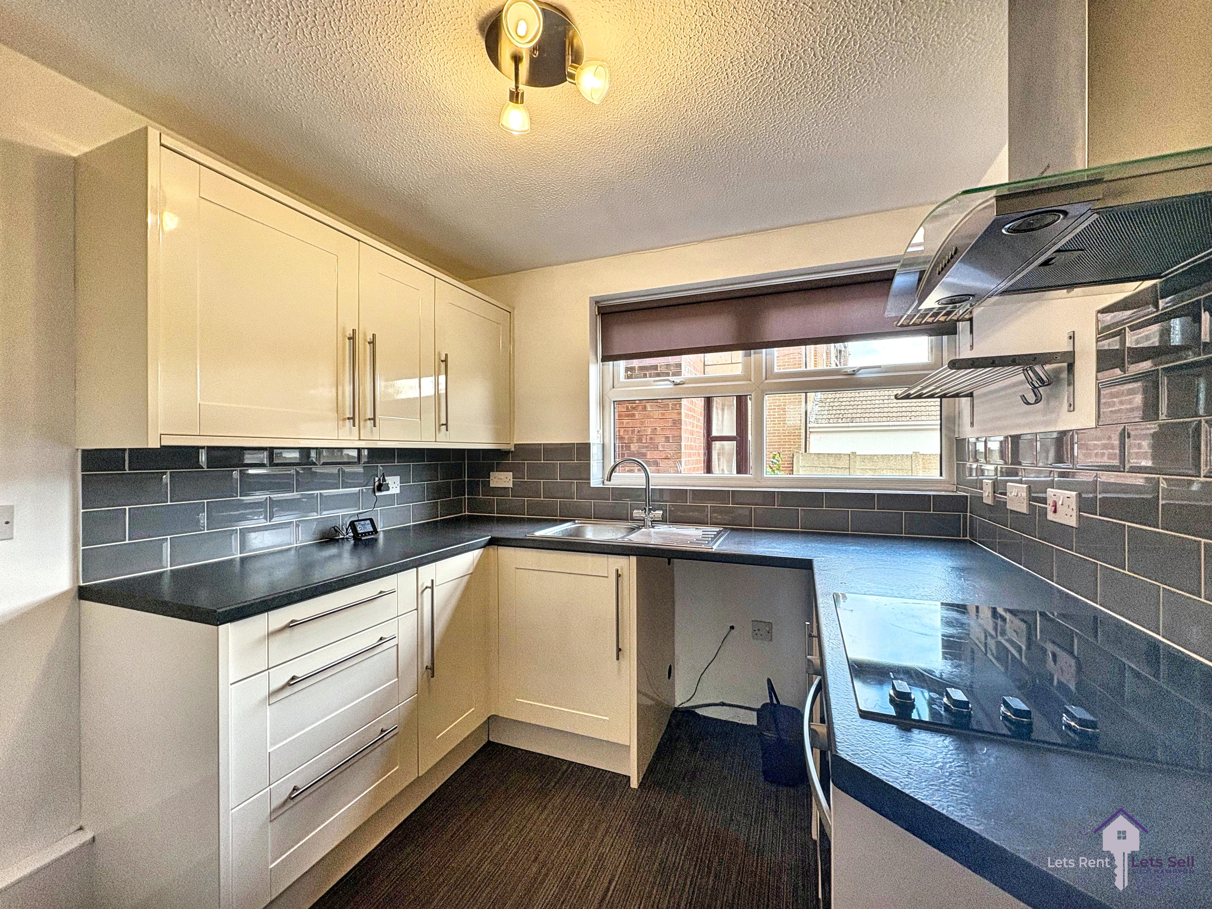 Arrowlea, 153 Swift Road, SO19, photo 6