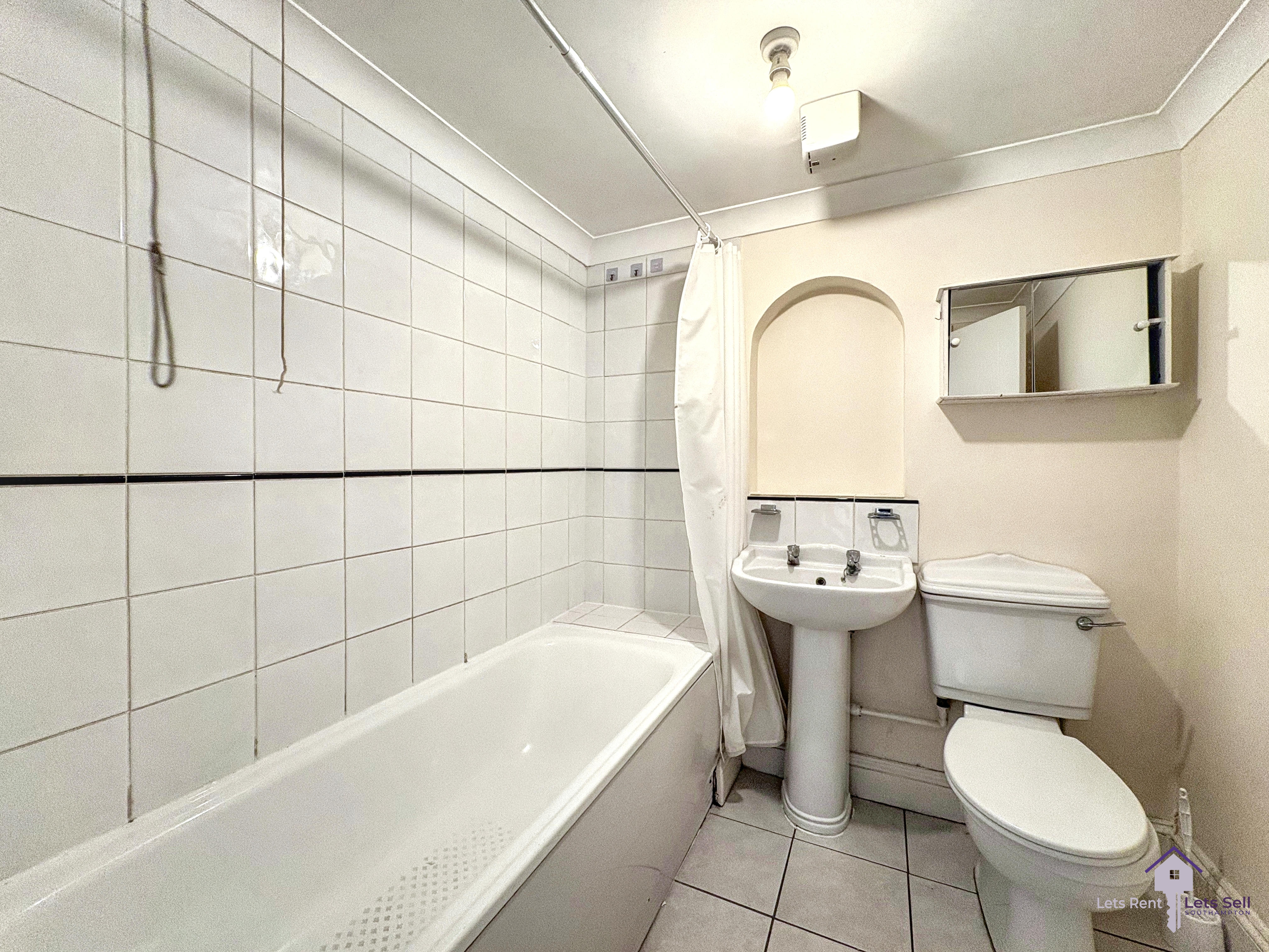ATLANTIC MANSIONS, 151 ALBERT ROAD SOUTH, SO14, photo 5