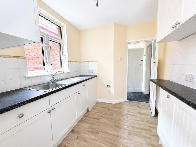 Woodmill Lane, SOUTHAMPTON, SO18 2PF, photo 5