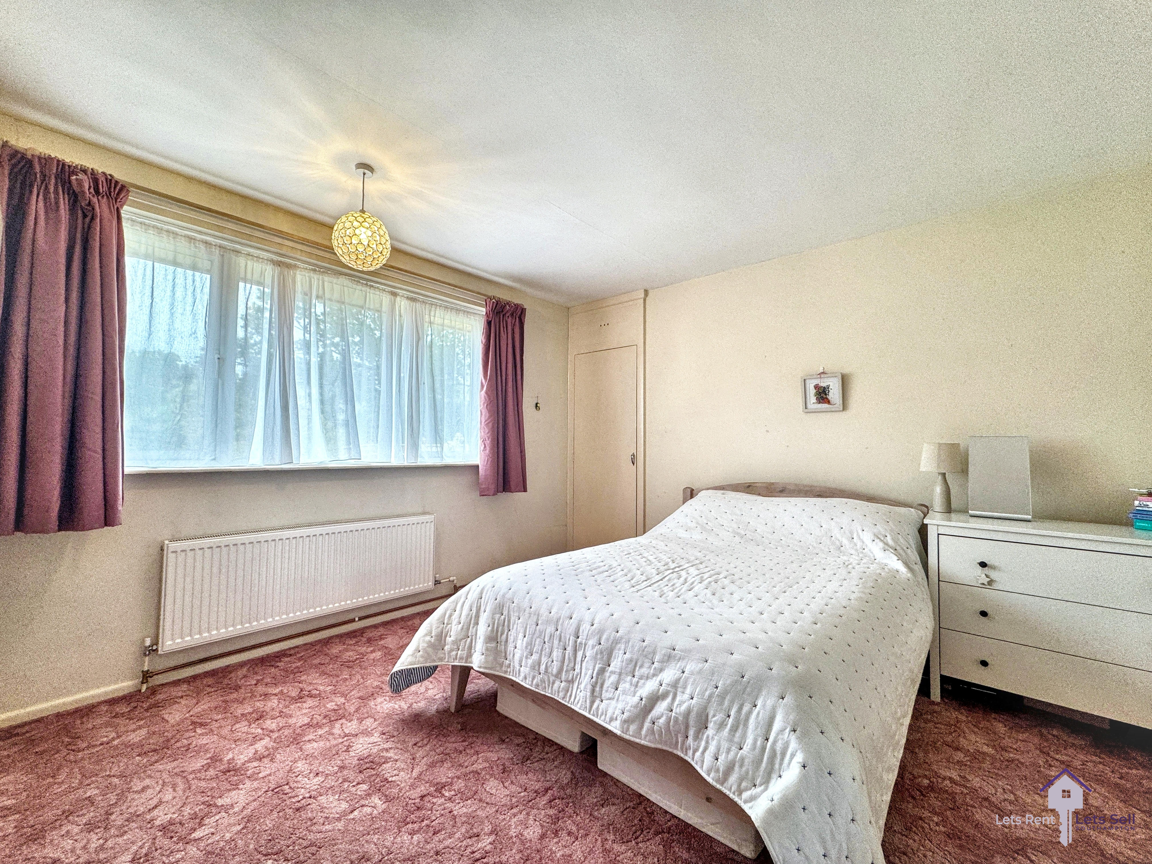 Broxburn Close, Chandler's Ford, SO53, photo 10