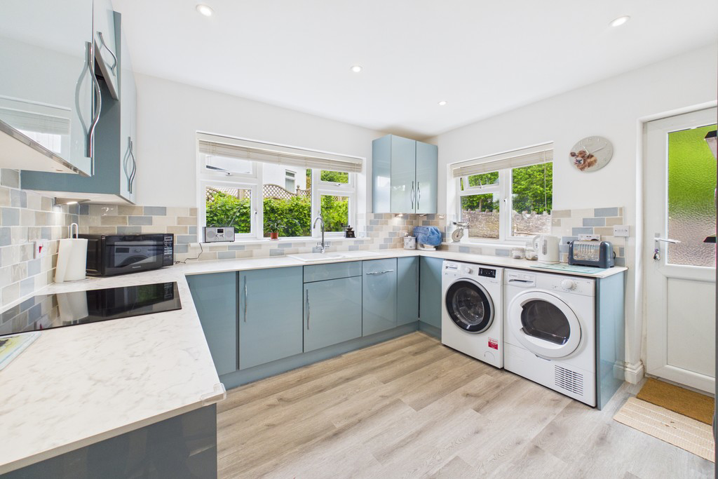 10 Clevelands Avenue, Silverdale, Carnforth, Lancashire, LA5 0RP, photo 11