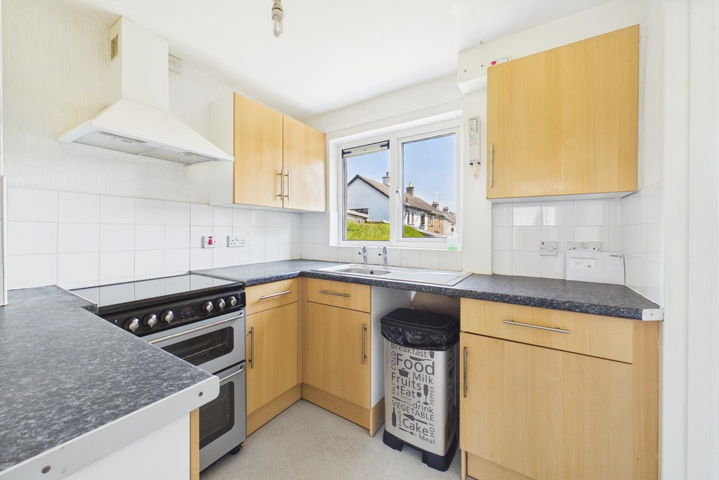 6 Thwaites Lane, Windermere, LA23 2LG, photo 2