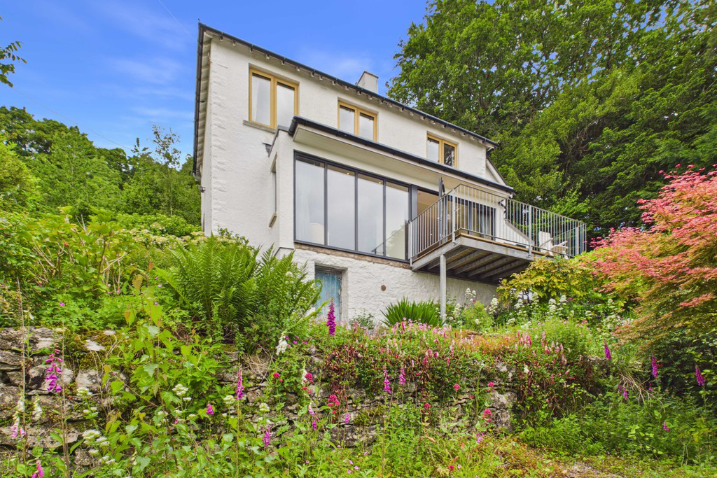 Low Wood, Charney Well Lane, Grange-over-Sands, Cumbria, LA11 6DB