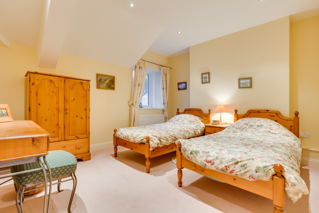 Flat 3 Craiglands, Methven Terrace, Grange-over-Sands, Cumbria, LA11 7DP, photo 7