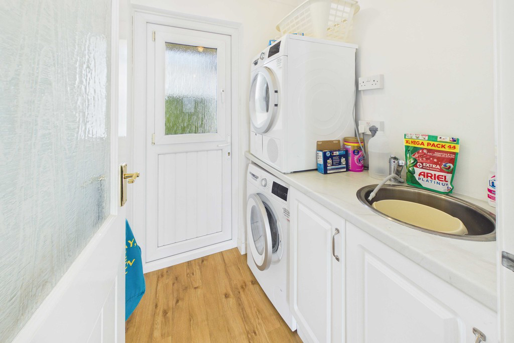 4 Town End Meadow, Cartmel, Grange-over-Sands, Cumbria, LA11 6QG, photo 2