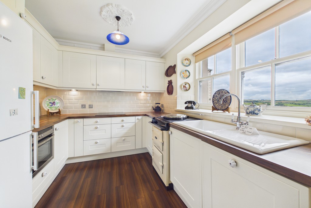 2 Holme Park, New Hutton, LA8 0AE, photo 9