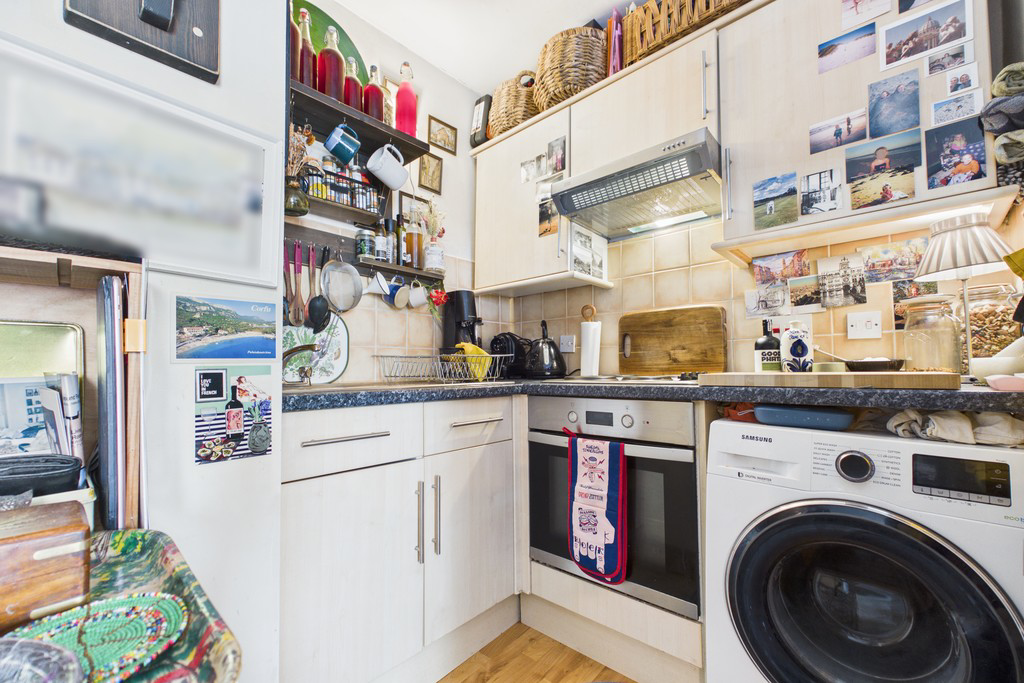 Flat 3, 9 King Street, Penrith, photo 3