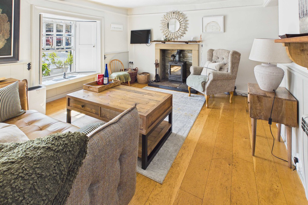 Flat 1, Church Town House, The Square, Cartmel, Grange-over-Sands, Cumbria, LA11 6QB.
