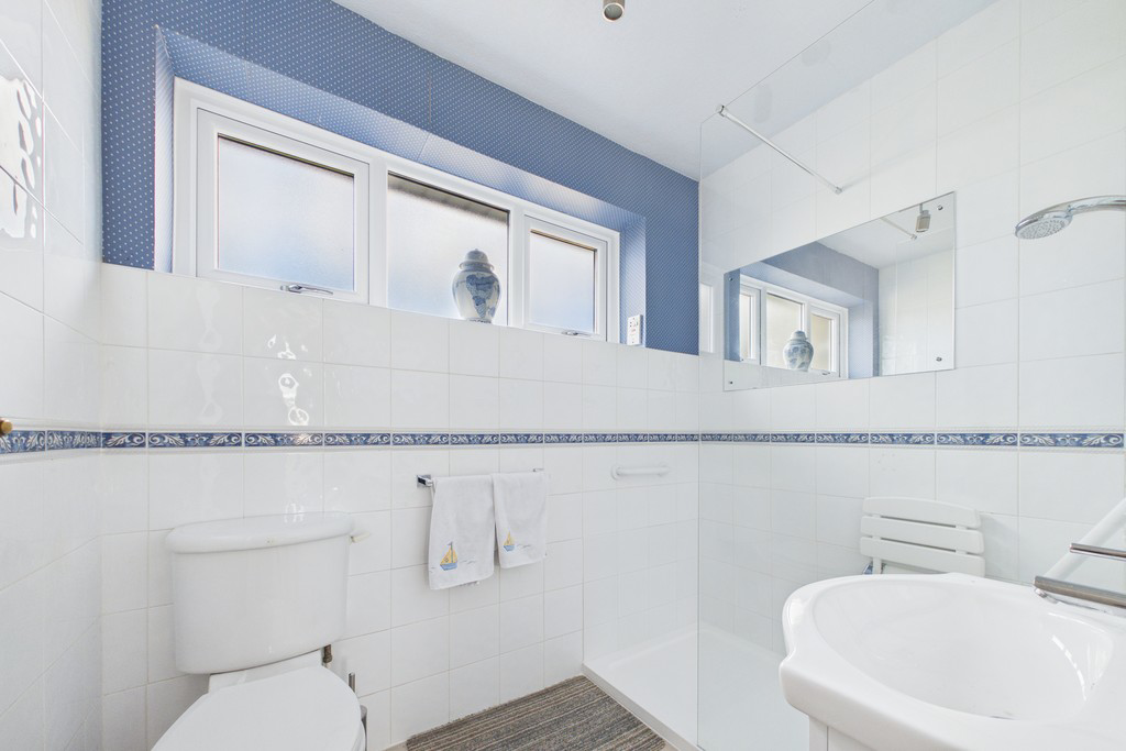 15 Pinewood Avenue, Bolton Le Sands, LA5 8AS, photo 22