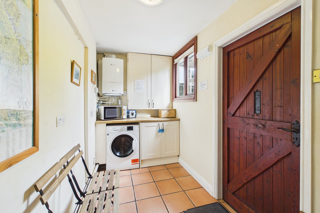 Honeysuckle Cottage, Bank Terrace, Bowness-on-Windermere, LA23 3BL, photo 5