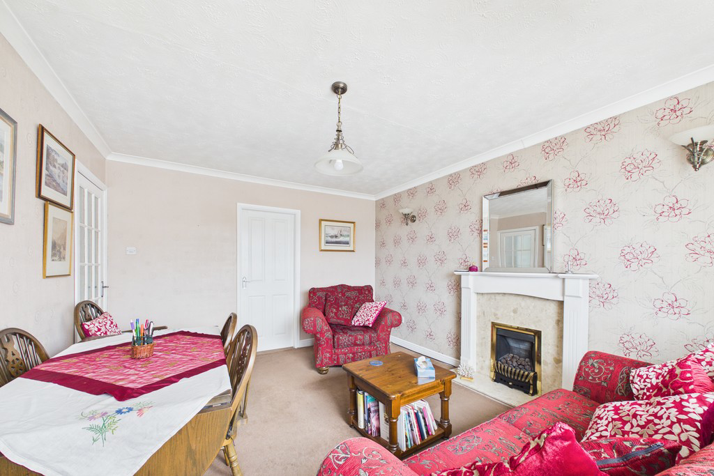 128 Hampsfell Drive, Morecambe, Lancashire, LA4 4TP, photo 8