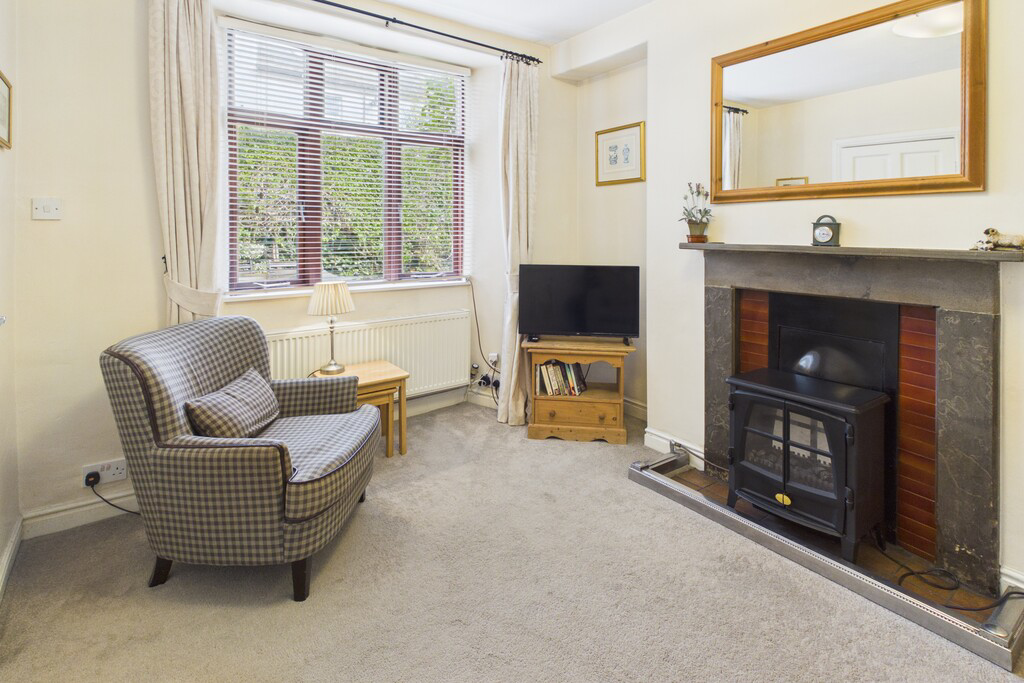 Honeysuckle Cottage, Bank Terrace, Bowness-on-Windermere, LA23 3BL, photo 2