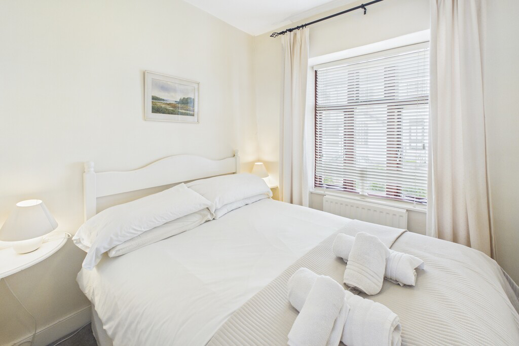 Honeysuckle Cottage, Bank Terrace, Bowness-on-Windermere, LA23 3BL, photo 8