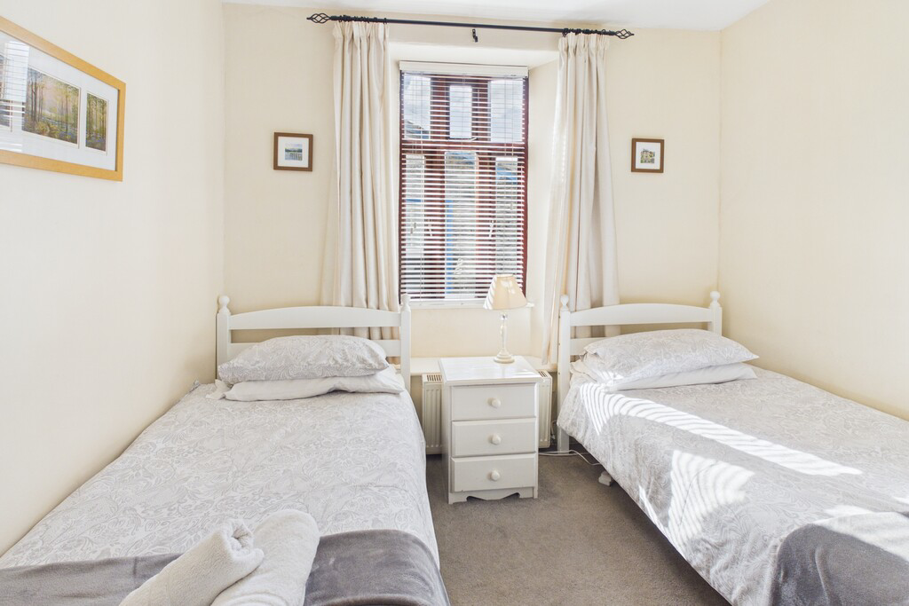 Honeysuckle Cottage, Bank Terrace, Bowness-on-Windermere, LA23 3BL, photo 7